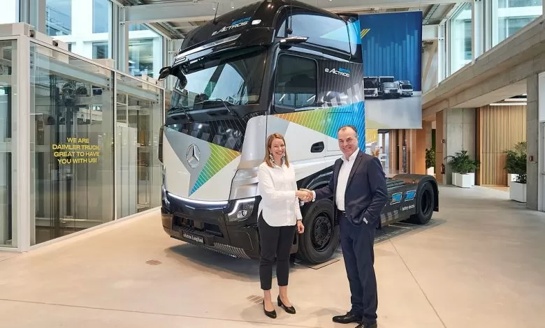 Tevex Logistics comandă 50 de camioane electrice eActros LongHaul