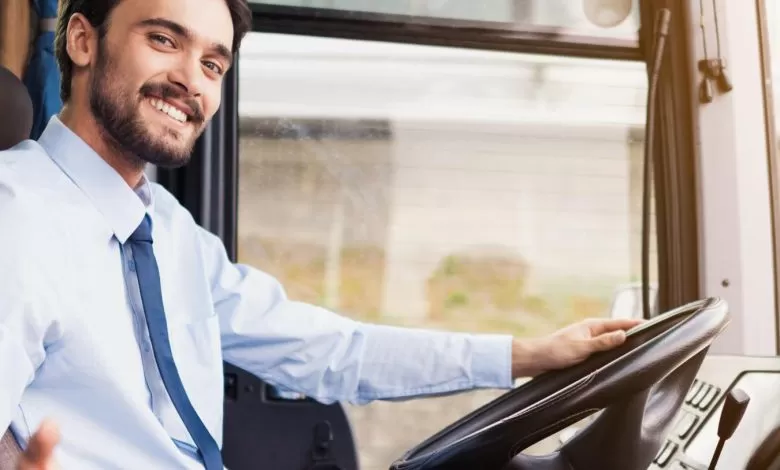 IRU propune ca vârsta minimă pentru obținerea permisului de autocar să fie la 18 ani