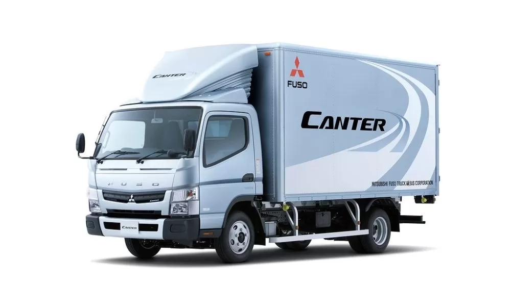 2010 Canter 23DT020 09 e1675687939586