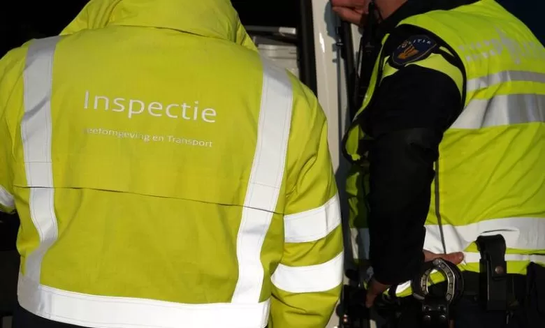 Olanda: Acțiune amplă de control a transportului rutier în Aalsmeer 1 Olanda: Acțiune amplă de control a transportului rutier în Aalsmeer