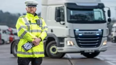 Marea Britanie: Peste 100 de amenzi întocmite șoferilor de vehicule comerciale