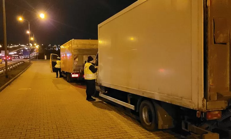 Polonia: Toate autoutilitarele de 3,5 tone controlate au fost supraîncărcate