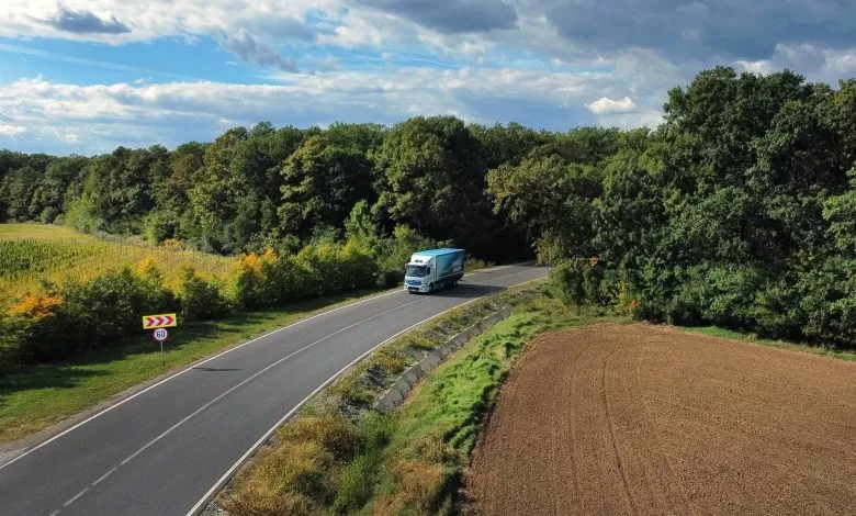 Industria solicită o abordare în ansamblu pentru decarbonizarea sectorului de transport rutier