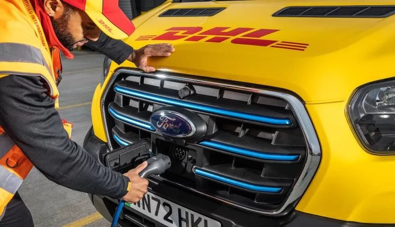 Ford Pro va livra peste 2.000 de utilitare electrice pentru Deutsche Post DHL