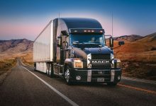 Un congresman vrea să crească viteza camioanelor în Indiana