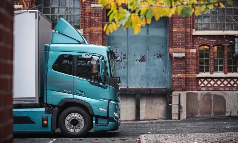 Volvo conduce piața în plină expansiune a camioanelor electrice