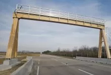 Kapsch prezintă o poartă de taxare din lemn