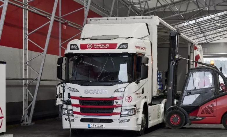 Scania electrifică logistica dintre Nykvarn și Södertälje