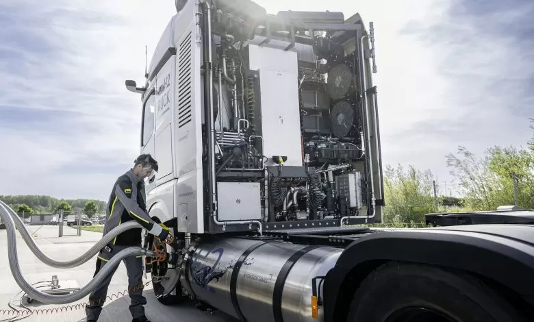 H2Accelerate a primit fonduri pentru 150 de camioane și 8 stații de hidrogen