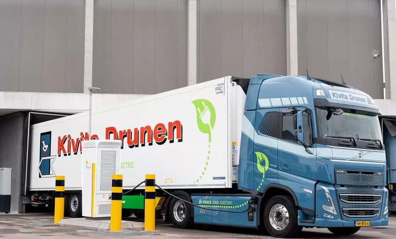 Kivits Drunen și-a instalat un încărcător rapid Shell pentru camionul său electric