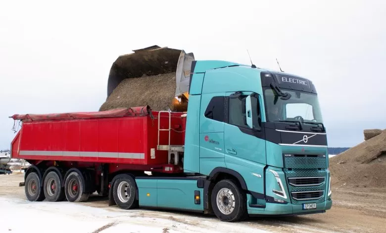 Volvo FH Electric testat în transport de nisip