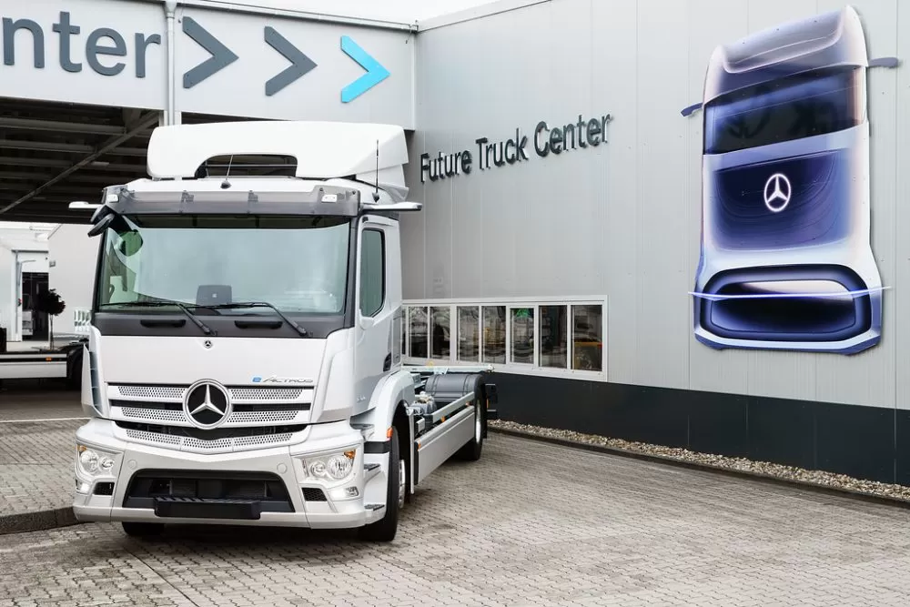 Fabrica Mercedes-Benz Trucks din Wörth împlinește 60 de ani 3 Fabrica Mercedes-Benz Trucks din Wörth împlinește 60 de ani