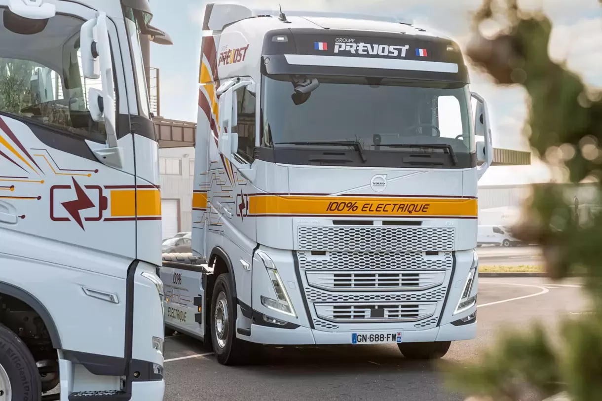 Prévost va face distribuție grea cu trei camioane electrice Volvo FH 3 camioane electrice volvo fh