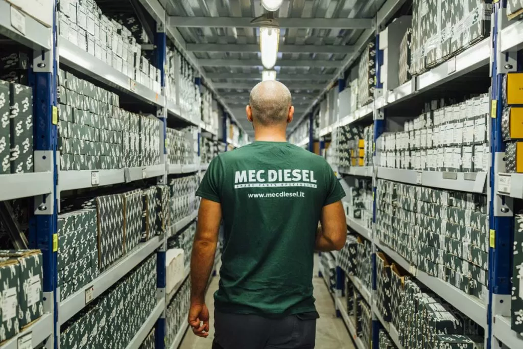 CEI și Mec-Diesel pun bazele liderului european în producția și distribuția de piese de schimb pentru vehicule comerciale 2 CEI și Mec-Diesel pun bazele liderului european în producția și distribuția de piese de schimb pentru vehicule comerciale