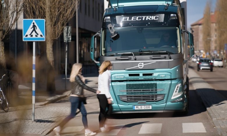 Volvo Trucks lansează noi sisteme de siguranță (VIDEO)