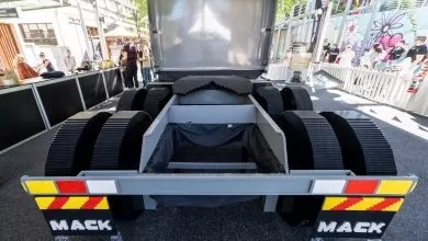 Cel mai mare camion construit din piese LEGO