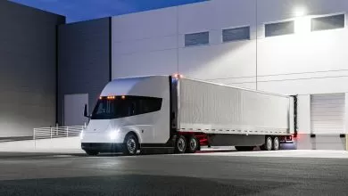 Tesla Semi are un preț de aproximativ 250.000 de dolari