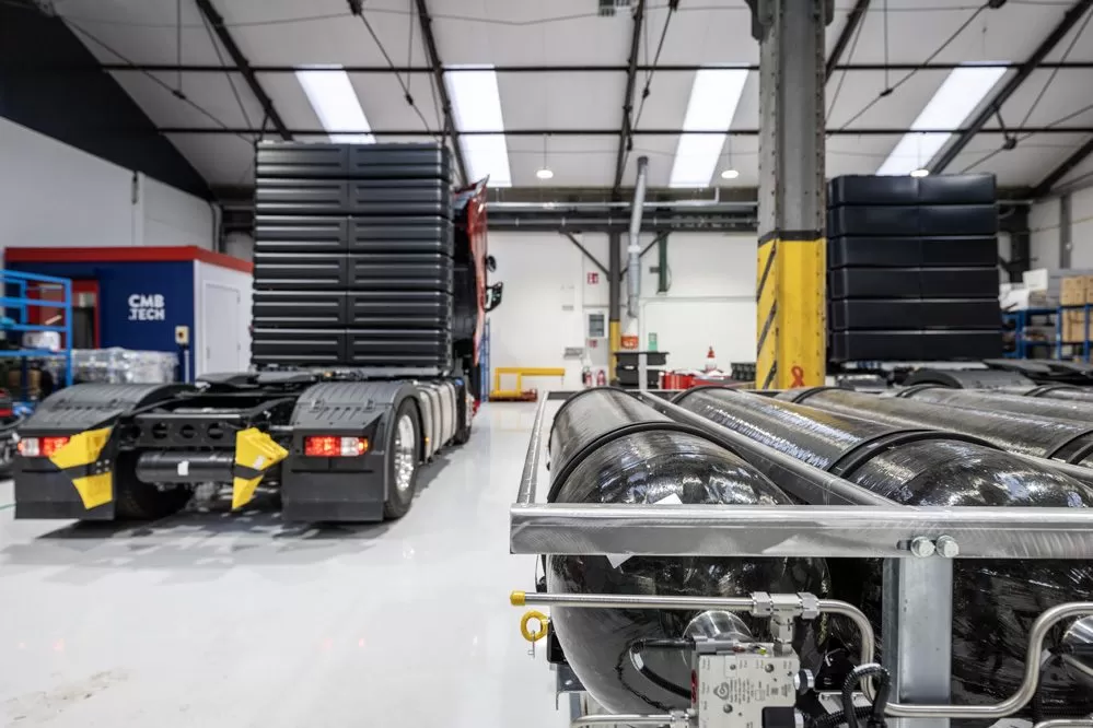 CMB.TECH și Ford Trucks, parteneriat pentru camioane duale diesel-hidrogen