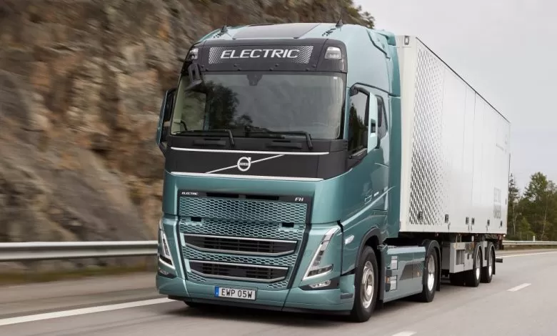 Maersk va folosi 25 de Volvo FH Electric pentru transport de containere