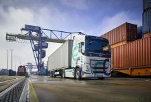 Contargo și Tchibo folosesc camioane electrice pentru livrările din Hamburg