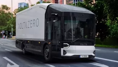 Volta Zero cu sisteme ZF de frânare, suspensie și direcție