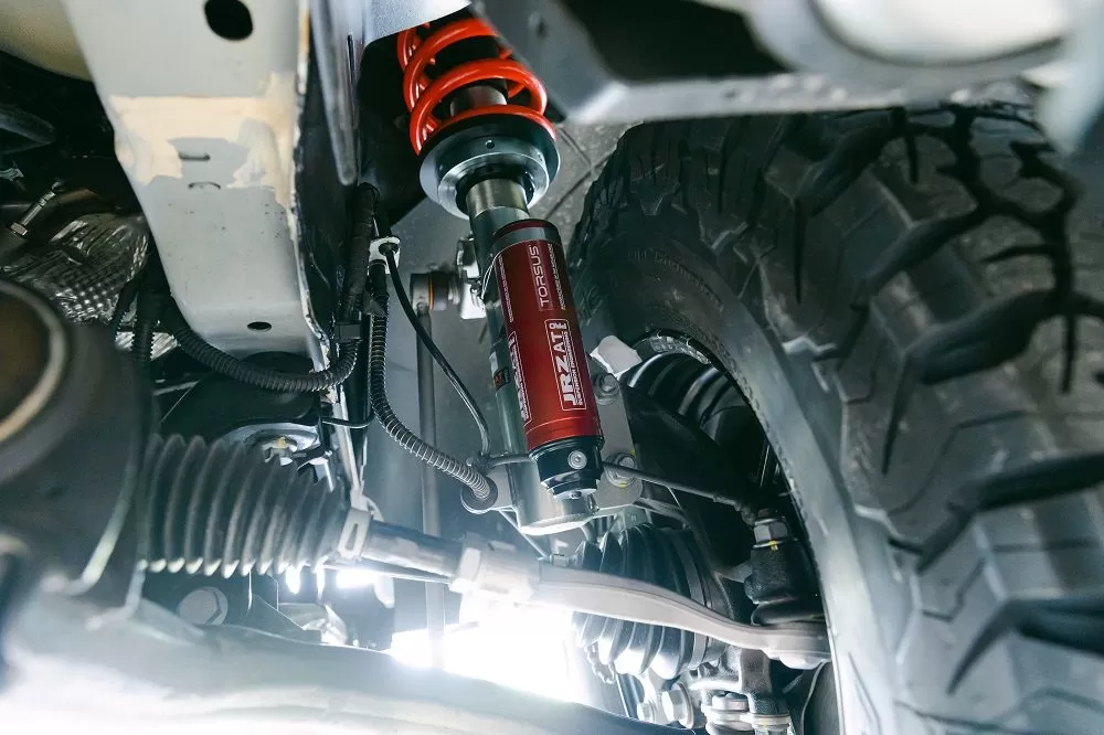 Microbuzul off-road TORSUS TERRASTORM primește o nouă suspensie