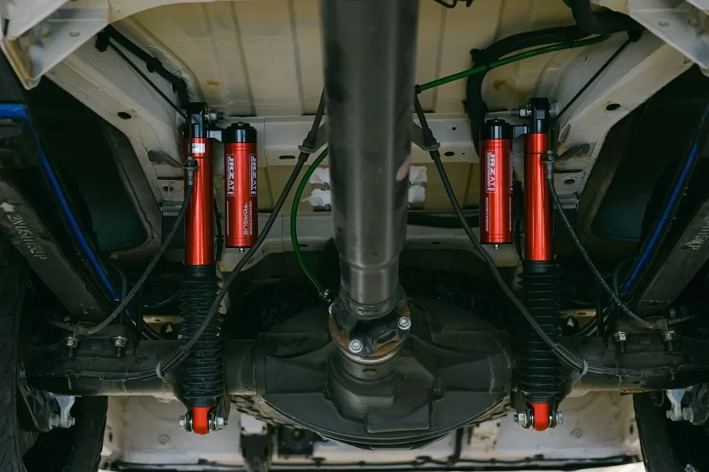 Microbuzul off-road TORSUS TERRASTORM primește o nouă suspensie