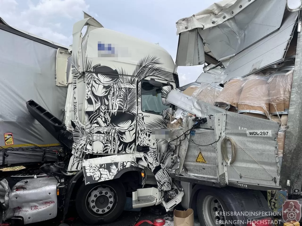 Trei camioane implicate într-un grav accident pe A3, în Germania 4 accident trei camioane a3 germania 2