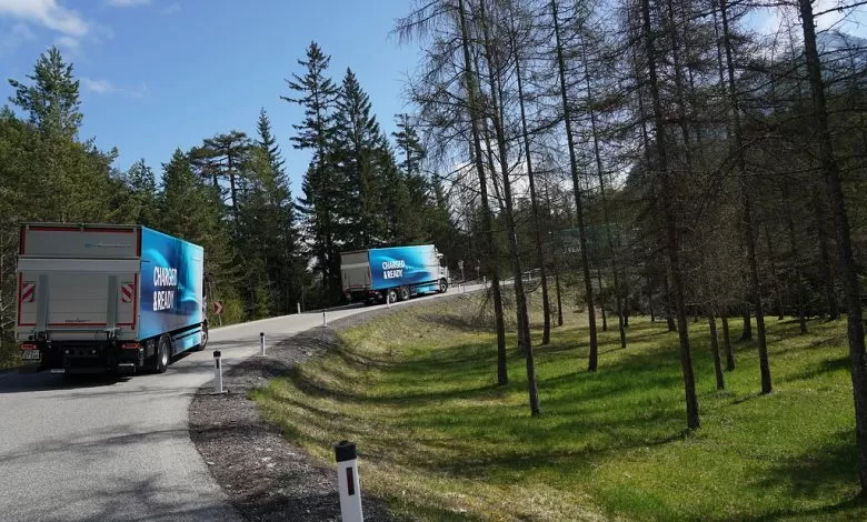 Peste 5.000 km parcurși de trei camioane electrice eActros în cadrul JOURN.e 1 Peste 5.000 km parcurși de trei camioane electrice eActros în cadrul JOURN.e