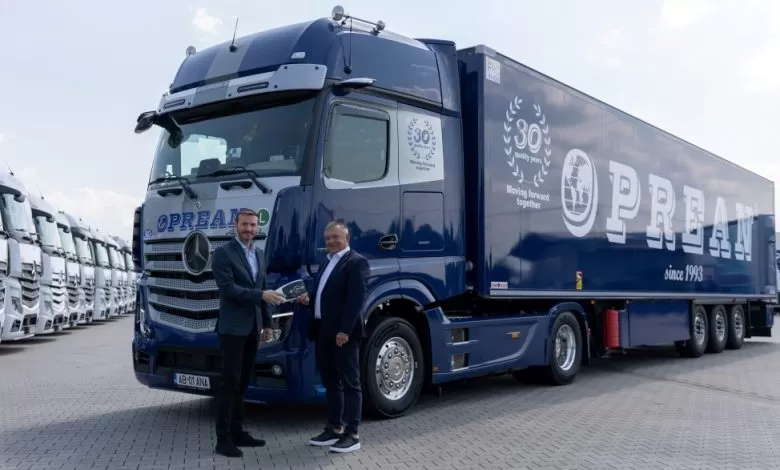 Actros Edition 3 pentru împlinirea a 30 de ani de compania Oprean