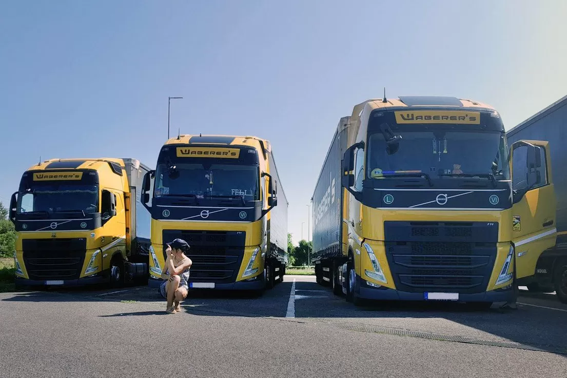 Felicia s-a făcut șoferiță de camion, după o viață dedicată îngrijirii oamenilor