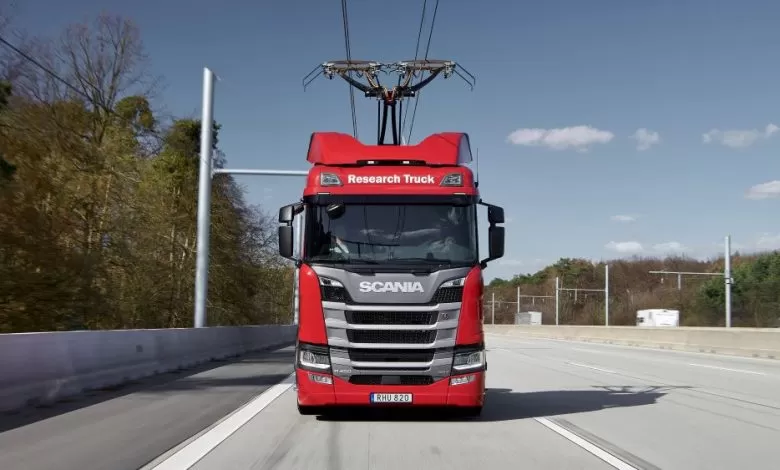 Critici pentru testele cu camioane cu pantograf din Germania