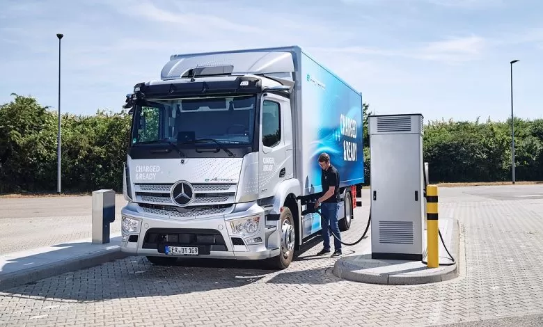 Spania: Marii transportatori, obligați să instaleze stații de încărcare 1 Spania: Marii transportatori, obligați să instaleze stații de încărcare