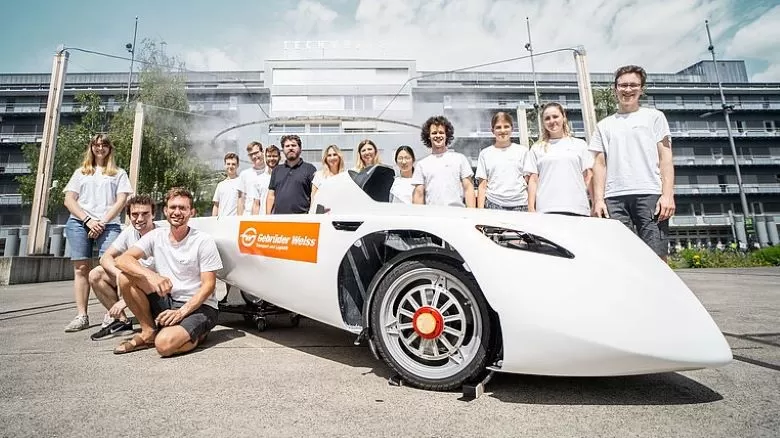 Gebrüder Weiss transportă o mașină solară în Australia 1 Gebrüder Weiss transportă o mașină solară în Australia