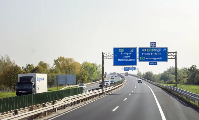 Ungaria: Restricții de circulație pentru camioanele de peste 7,5 tone 1 Ungaria: Restricții de circulație pentru camioanele de peste 7,5 tone