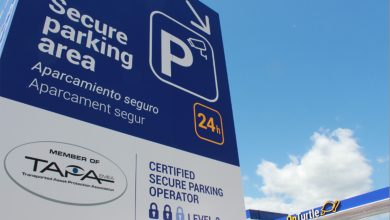 Rezervarea unui loc de parcare sigur în La Jonquera cu aplicația Otra