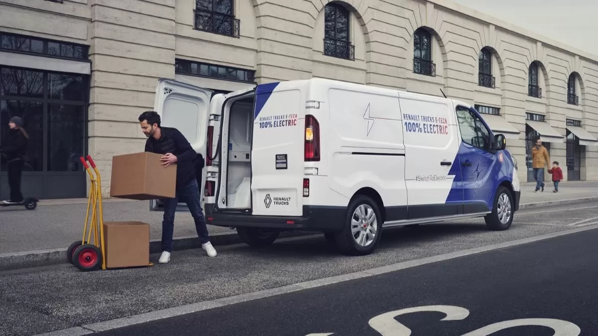 Renault Trucks își extinde gama de vehicule electrice cu E-Tech Trafic 3 Renault Trucks își extinde gama de vehicule electrice cu E-Tech Trafic