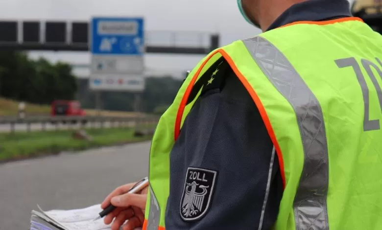 Germania: Creanțe de peste 25.000 de euro recuperate de la un transportator străin