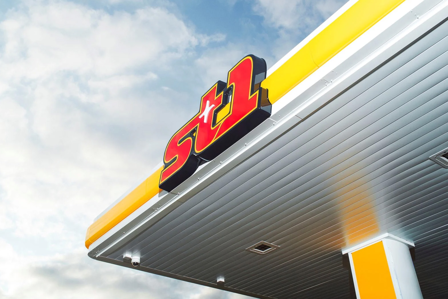 Shell Benzinarie Benzinăriile Shell din Norvegia au devenit St1