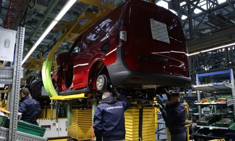 Ford Otosan a început producția noilor modele Transit Courier și Tourneo Courier 1 Ford Otosan a început producția noilor modele Transit Courier și Tourneo Courier