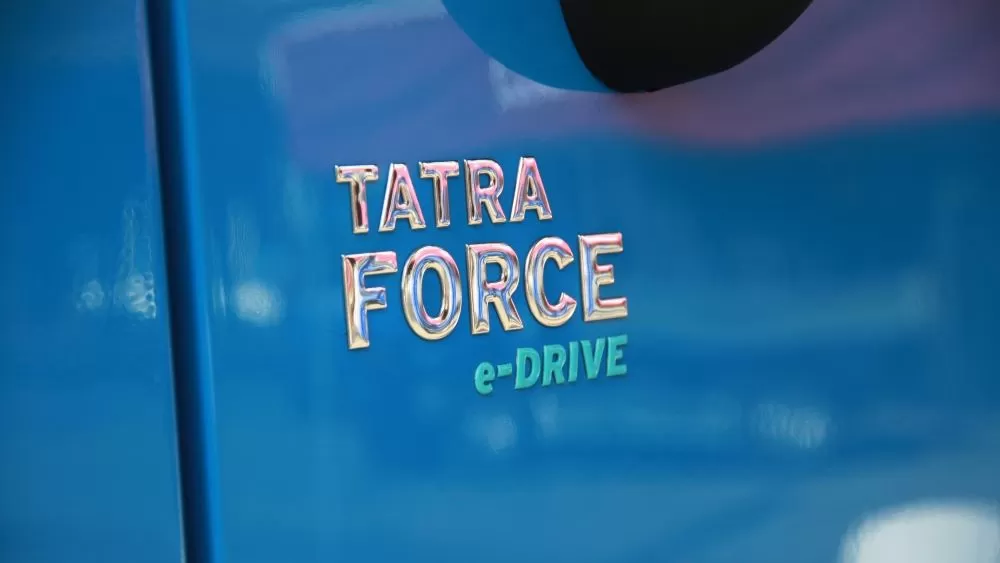 tatra force FCEV 4