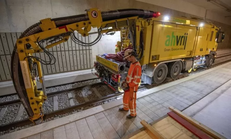 Actros aspirator va curăța tuneluri de cale ferată în Olanda și Belgia