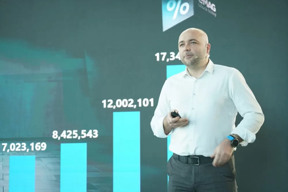 Black Friday 2023: eMAG poate procesa cu 20% mai multe comenzi 3 Black Friday 2023: eMAG procesa cu 20% mai multe comenzi
