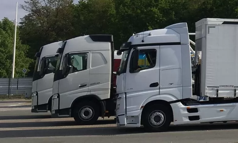 Transportatorii vestici cer menținerea regulii de întoarcere a camioanelor 1 Transportatorii vestici cer menținerea regulii de întoarcere a camioanelor