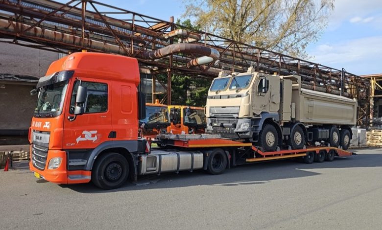 De Rooy va transporta 900 de camioane militare DAF în Belgia