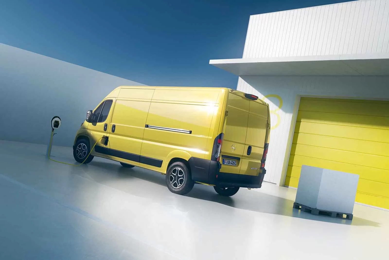 Noul Opel Movano: Volum de până la 17 mc și sarcină utilă de 2 tone