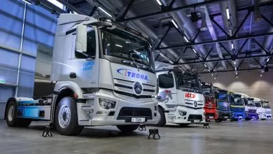 Mercedes-Benz Trucks a livrat 12 camioane electrice către partenerii logistici