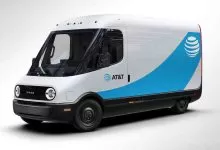 AT&T va utiliza autoutilitare electrice Rivian Delivery și R1