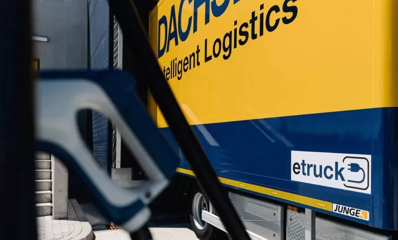 Camion electric utilizat în transportul de mărfuri transfrontalier