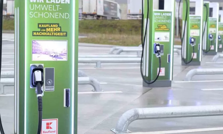 Germania: Kaufland a inaugurat un hub de încărcare pentru camioane electrice